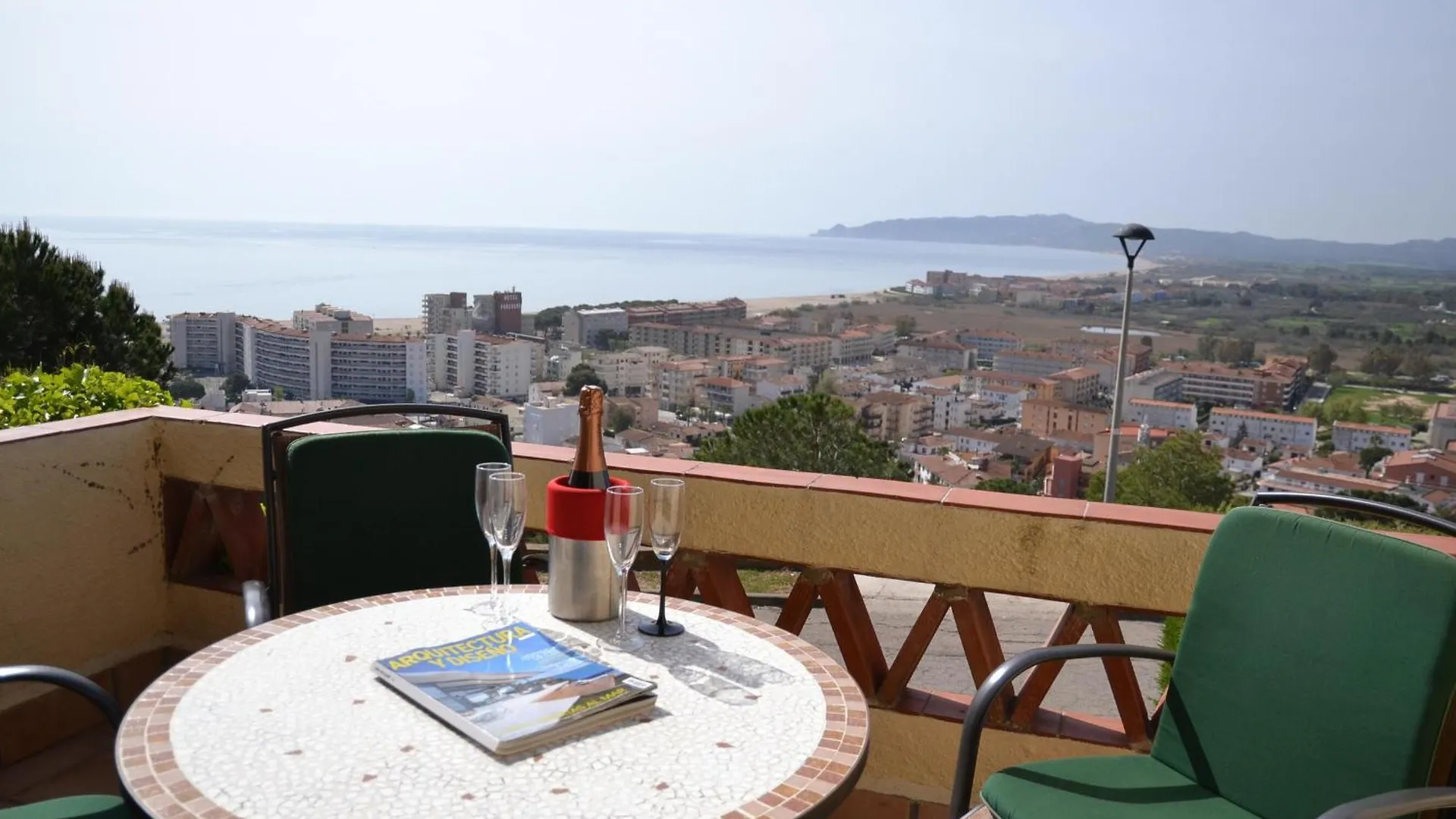 Villa Les Sorretes - L'Estartit, Roca Maura - Es-323-28